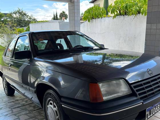 CHEVROLET KADETT 1.8 EFI GL 8V GASOLINA 2P MANUAL